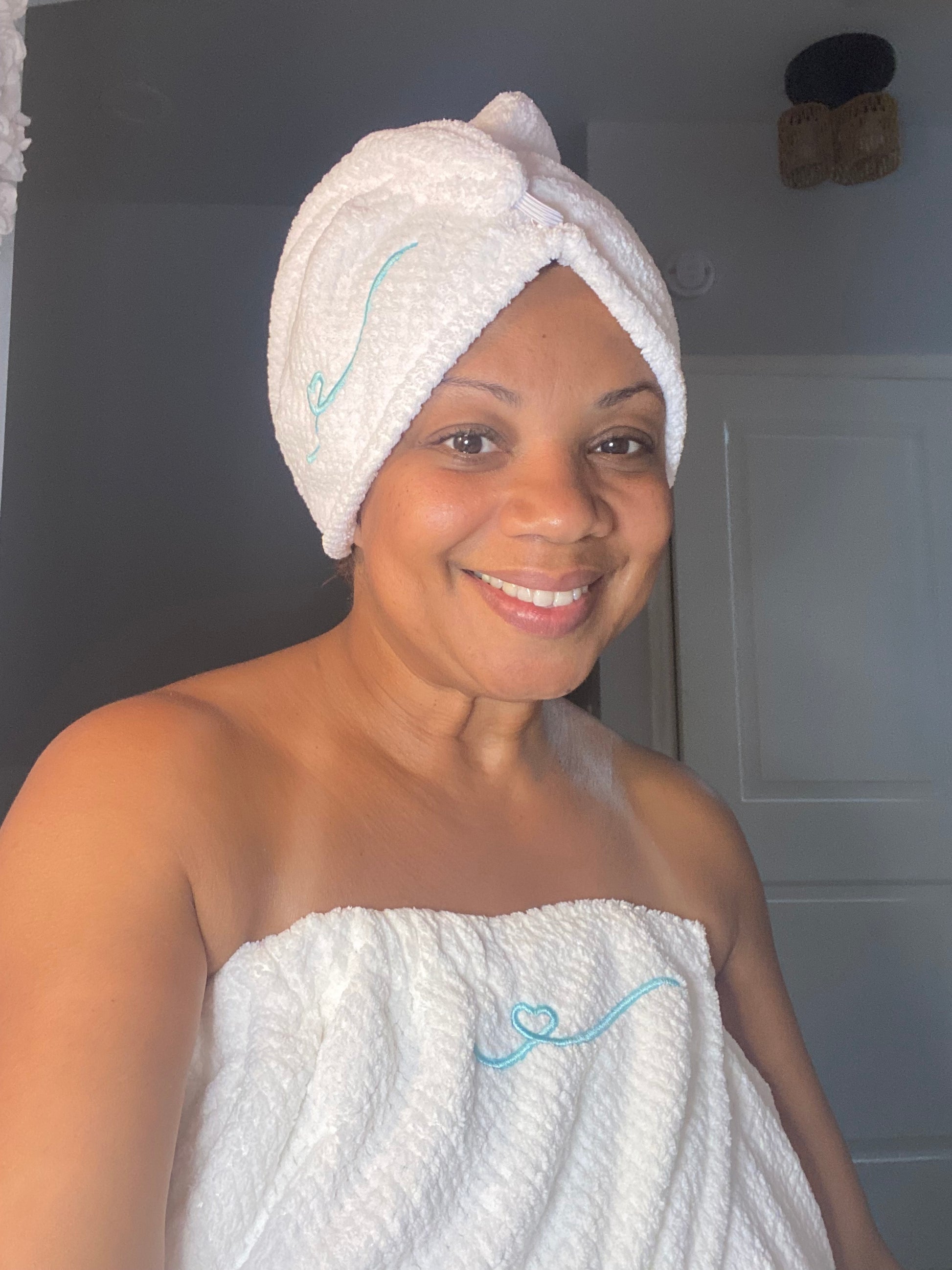 Love Me More White Spa & Head Wrap